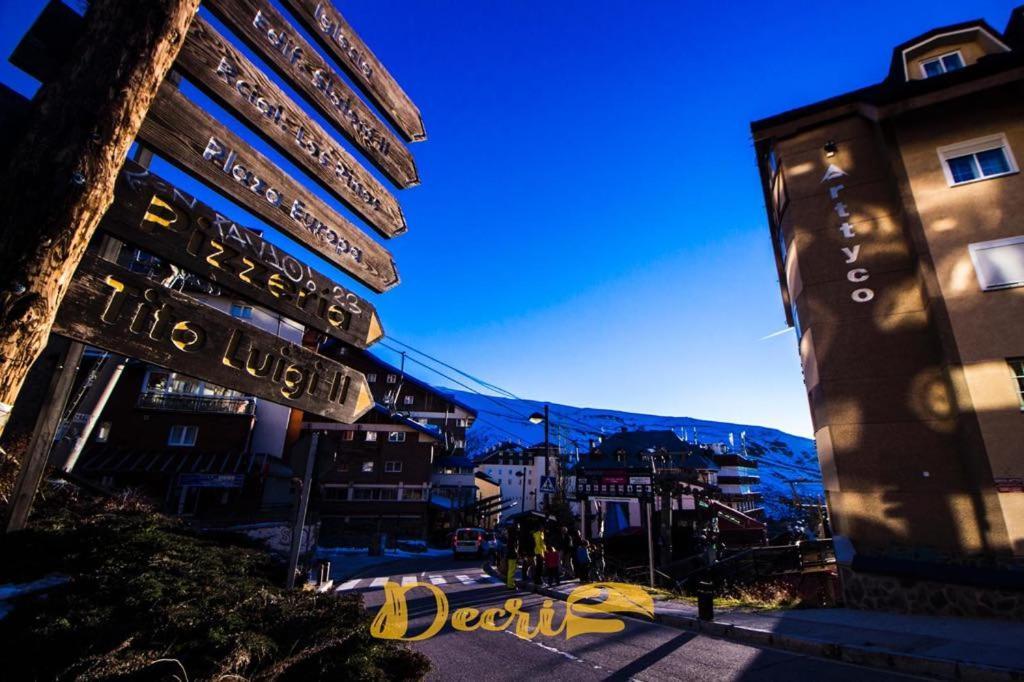 Apartamento Decris Sierra Nevada Eksteriør bilde